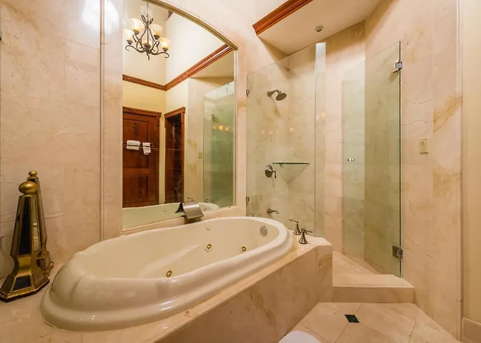 Villa Palms 23 Luxury Beachfront