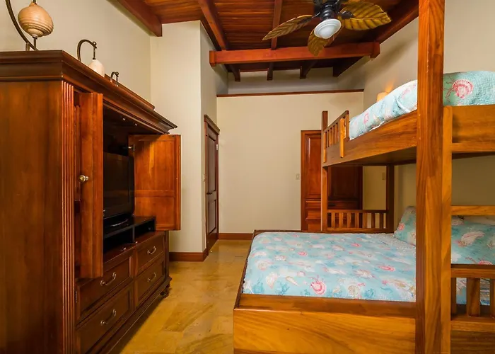 Palms 23 Luxury Beachfront Villa Playa Flamingo