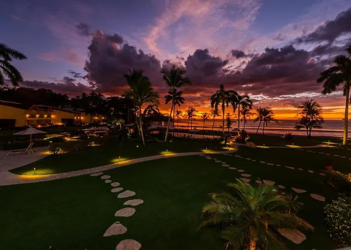 Palms 23 Luxury Beachfront Playa Flamingo